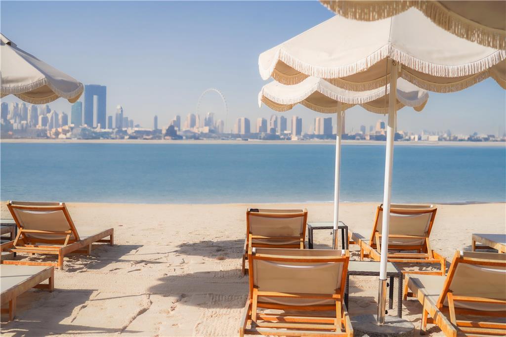 Nh Collection The Palm Hotel